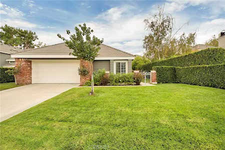 26515 Mistletoe Ct Valencia, CA 91355