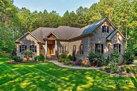 4605 River Hills Dr Denver, NC 28037