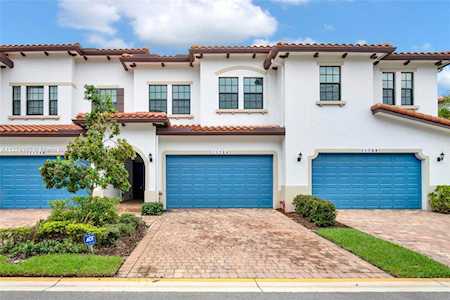 11724 SW 13th Ln Pembroke Pines, FL 33025