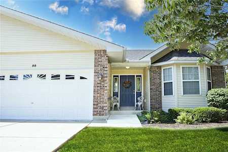 88 Rue De Paix Lake St Louis, MO 63367