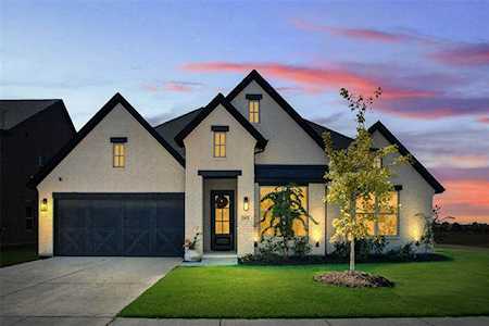 1075 Rutherford Street Frisco, TX 75036