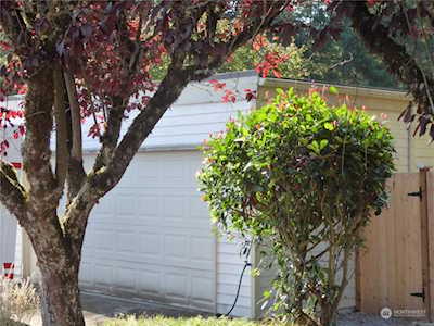 13721 SE 258th Place #43 Kent, WA 98042