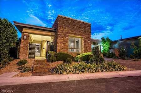 6709 Regency Ridge Ct Las Vegas, NV 89148