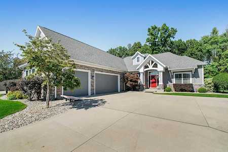 18235 Baldwin Drive South Bend, IN 46637