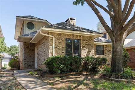 751 Burr Oak Drive Lewisville, TX 75067