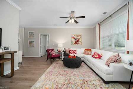 5105 Cora Anne Ln Virginia Beach, VA 23455