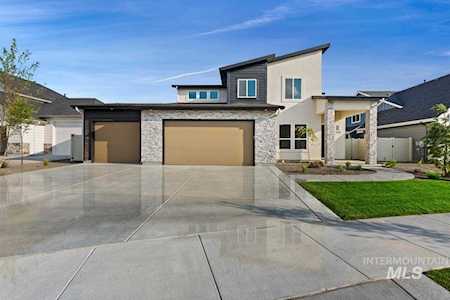 1241 E Azan St Meridian, ID 83646