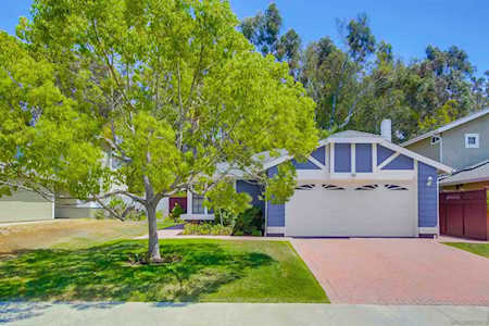 12115 Eastglen St San Diego, CA 92131
