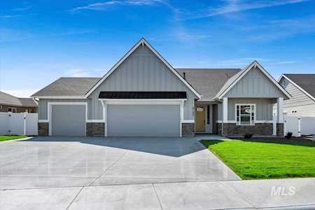 8185 Fountain Brook St. Middleton, ID 83644