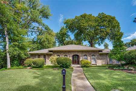 9109 Locarno Drive Dallas, TX 75243
