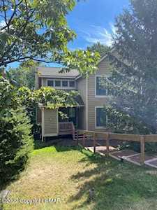 339 Poplar Ct Tannersville, PA 18372