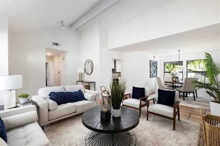 372 E Yale Loop #9 Irvine, CA 92614