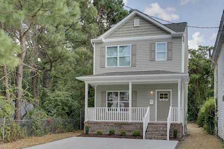 411 Wellons St Suffolk, VA 23434