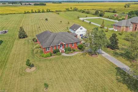 2520 Carolina Rd Chesapeake, VA 23322
