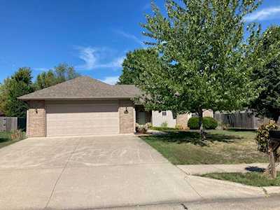 511 Amazon DR Columbia, MO 65202