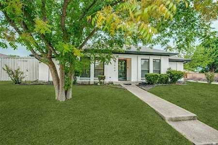 2504 Kingsridge Drive Dallas, TX 75287
