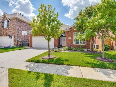 14629 Crystal Lake Drive Little Elm, TX 75068