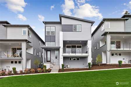 7807 NE 123rd Ct Kirkland, WA 98034