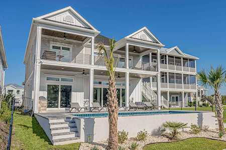 421 Harbour View Dr. Myrtle Beach, SC 29579