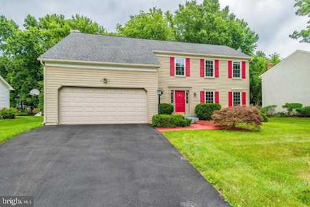 3023 Dower House Dr Herndon, VA 20171