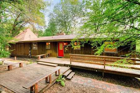 8265 Hidden Bay Trail N Lake Elmo, MN 55042