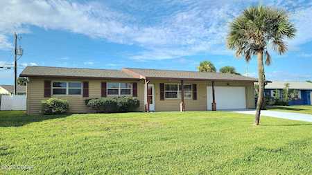 22 Kathy Drive Ormond Beach, FL 32176