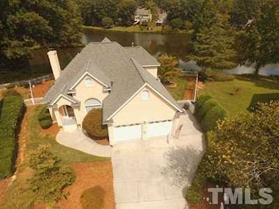 1404 Hatherleigh Court Raleigh, NC 27612