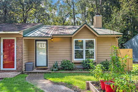 2123 Victory Garden Ln Tallahassee, FL 32301