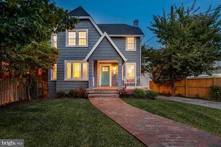 5 Grant Ave Takoma Park, MD 20912