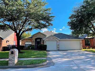1602 Cedar Elm Drive Corinth, TX 76210