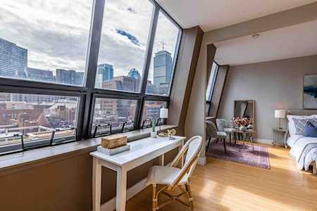 160 Commonwealth Ave #705 Boston, MA 02116