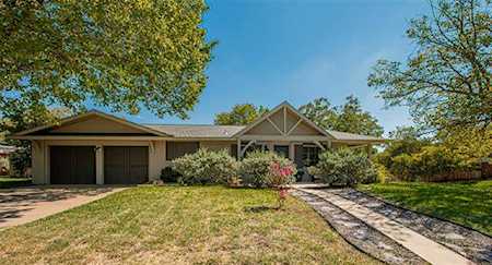 4633 Hildring Drive E Fort Worth, TX 76109