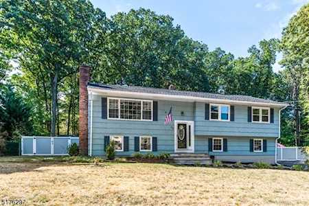 56 Foxcroft Rd Parsippany-Troy Hills Twp., NJ 07834