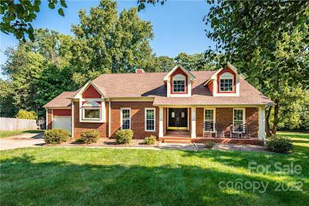 19228 Brookgreen Garden Place Cornelius, NC 28031