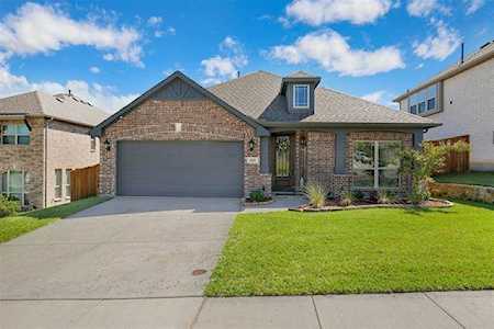1212 Sagewood Drive Justin, TX 76247