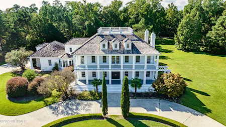 301 Fair Lakes Drive Wilmington, NC 28405