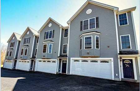 22 Scribner Rd #3 Fremont, NH 03044