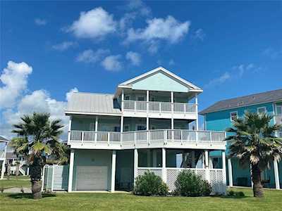 25007 Monterey Ct Galveston, TX 77554