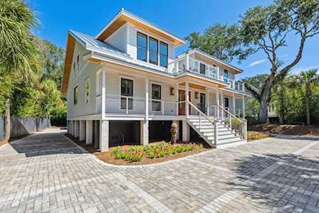 223 Forest Trail Isle Of Palms, SC 29451