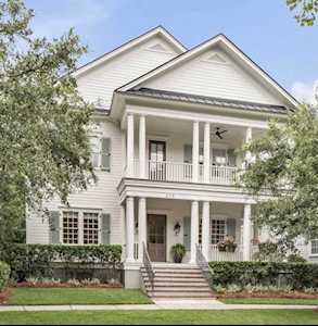 275 Delahow St Charleston, SC 29492