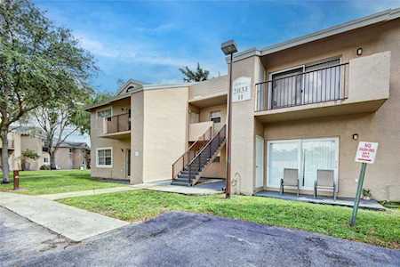 2031 NW 96th Ter #11C Pembroke Pines, FL 33024