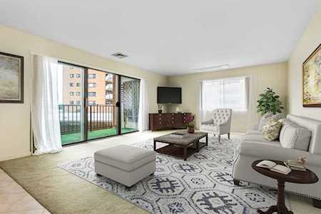 295 Lynn Shore Dr #104 Lynn, MA 01902