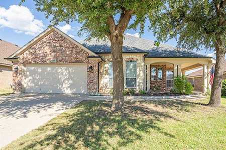 10108 Red Bluff Lane Fort Worth, TX 76177