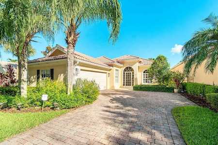 8021 Jolly Harbour Court Wellington, FL 33414