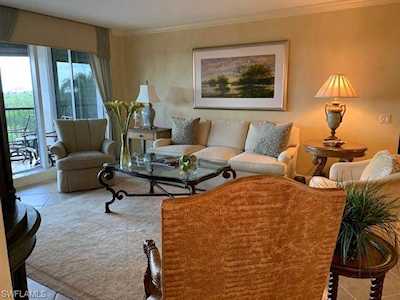 7225 Pelican Bay Blvd #404 Naples, FL 34108