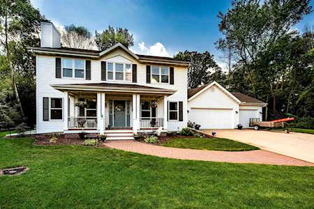 1873 Greenbriar Trl Oshkosh, Town of Algoma, WI 54904