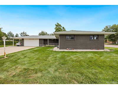 2036 Buena Vista Dr Greeley, CO 80634