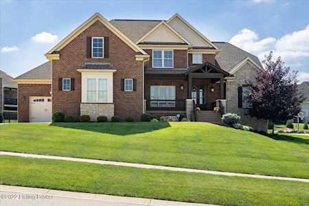 5905 Brentwood Dr Crestwood, KY 40014