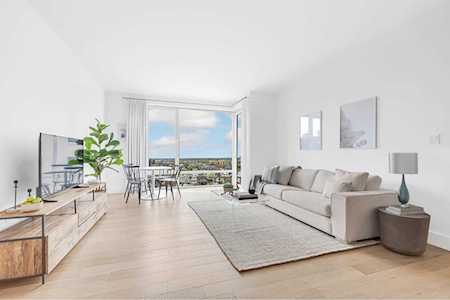 133 Beach 116th St #3K Rockaway Park, NY 11694