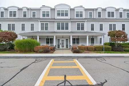 27 Hartland Way #209 Acton, MA 01720